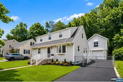 18 Farmingdale Avenue, Bloomfield, NJ 07003 - Photo 3