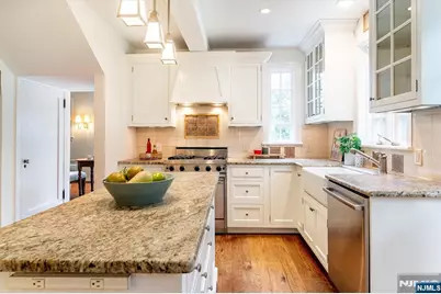 285 Linden Avenue, Glen Ridge, NJ 07028 - Photo 19