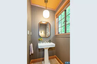 285 Linden Avenue, Glen Ridge, NJ 07028 - Photo 23