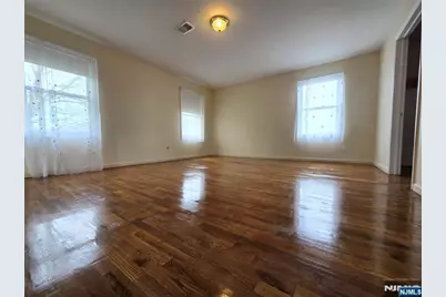 598 Broad Street, Carlstadt, NJ 07072 - Photo 19
