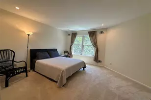 1488 Westgate Dr, Fort Lee, NJ 07024 - Photo 5