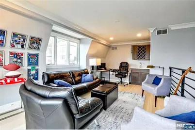 36 Myrtle Avenue A #A, Edgewater, NJ 07020 - Photo 19