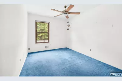 25 Driscoll Court, North Brunswick Township, NJ 08902 - Photo 15