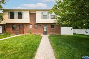 25 Driscoll Ct, North Brunswick Township, NJ 08902 - Photo 1
