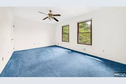 25 Driscoll Court, North Brunswick Township, NJ 08902 - Photo 17