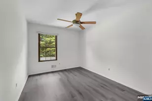 25 Driscoll Ct, North Brunswick Township, NJ 08902 - Photo 13