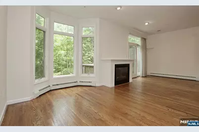 136 Winding Creek, Old Tappan, NJ 07675 - Photo 23