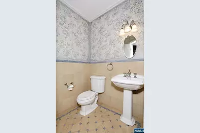 136 Winding Creek, Old Tappan, NJ 07675 - Photo 19
