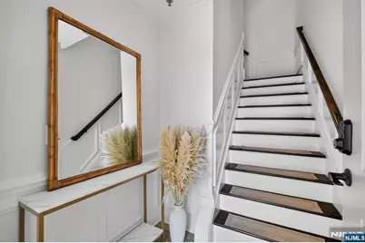 200 Laird Avenue 204 #204, Cliffside Park, NJ 07010 - Photo 3