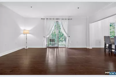 200 Laird Avenue 204 #204, Cliffside Park, NJ 07010 - Photo 7