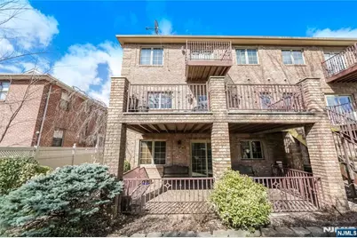 2132 Linwood Avenue 1st Floor #1st floor, Fort Lee, NJ 07024 - Photo 15