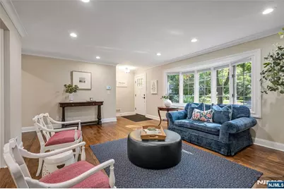 131 Highwood Avenue, Glen Rock, NJ 07452 - Photo 7