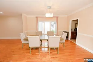 1056 Edgewood Ln, Fort Lee, NJ 07024 - Photo 7