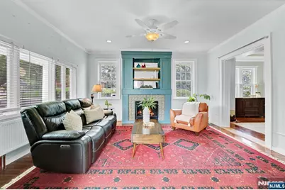75 Mountain Way, Rutherford, NJ 07070 - Photo 3
