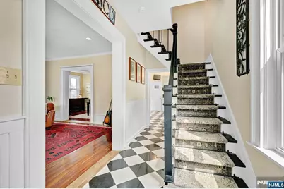 75 Mountain Way, Rutherford, NJ 07070 - Photo 15