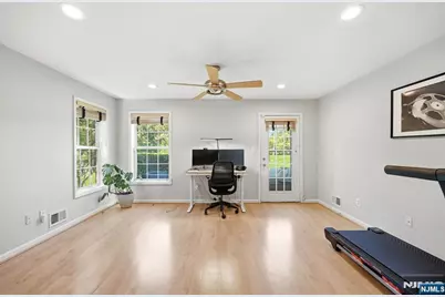 419 Hartford Drive 4020 #4020, Nutley, NJ 07110 - Photo 31
