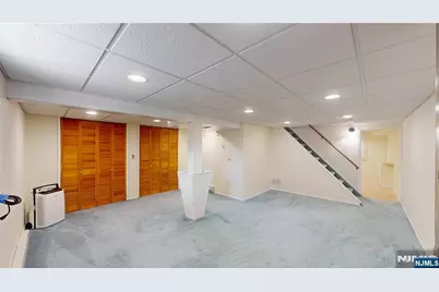 41 Circle Drive, Paramus, NJ 07652 - Photo 27