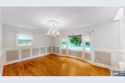 41 Circle Drive, Paramus, NJ 07652 - Photo 7