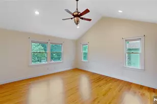 41 Circle Dr, Paramus, NJ 07652 - Photo 13