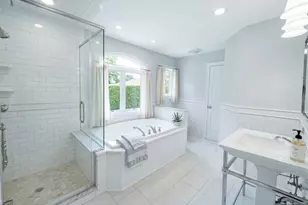 41 Circle Dr, Paramus, NJ 07652 - Photo 13