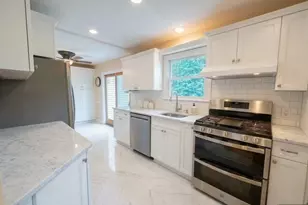 41 Circle Dr, Paramus, NJ 07652 - Photo 7