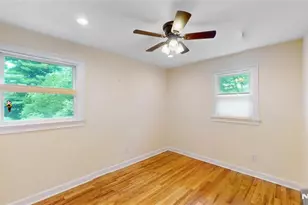 41 Circle Dr, Paramus, NJ 07652 - Photo 11