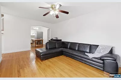 208 Baldwin Avenue, New Milford, NJ 07646 - Photo 5