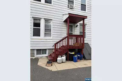 106 Carlton Avenue, East Rutherford, NJ 07073 - Photo 23