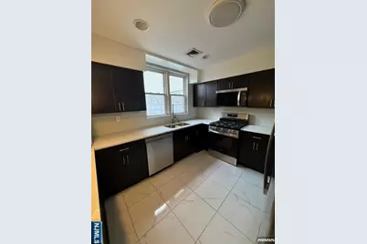 233 68th Street, Guttenberg, NJ 07093 - Photo 5