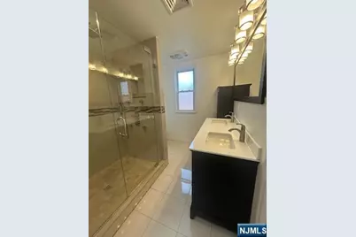 233 68th Street, Guttenberg, NJ 07093 - Photo 19