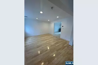 233 68th Street, Guttenberg, NJ 07093 - Photo 11