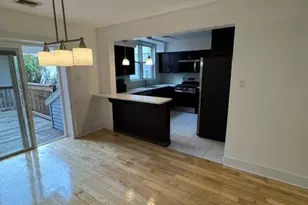 233 68th St, Guttenberg, NJ 07093 - Photo 7