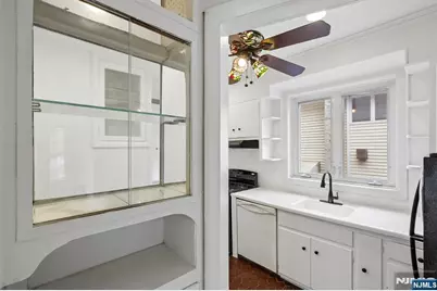 161 Chestnut Street, Leonia, NJ 07605 - Photo 19