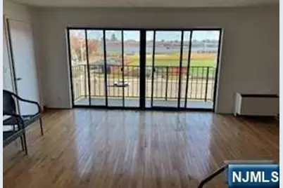 1150 River Road 3C #3C, Edgewater, NJ 07020 - Photo 3