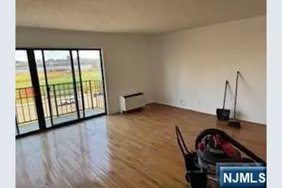 1150 River Road 3C #3C, Edgewater, NJ 07020 - Photo 5