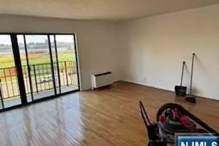 1150 River Road 3C, Edgewater, NJ 07020 - Photo 5