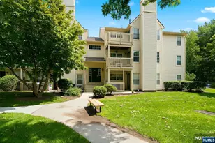 29 Timber Dr 68, Clifton, NJ 07014 - Photo 3