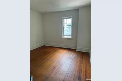 110 Romaine Place, Leonia, NJ 07605 - Photo 13