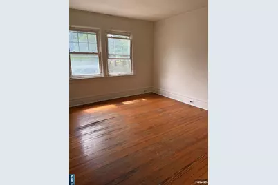 110 Romaine Place, Leonia, NJ 07605 - Photo 11