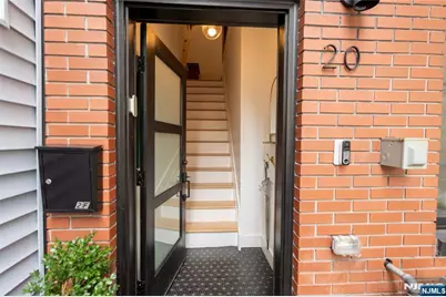 20 Westervelt Place 2 #2, Jersey City, NJ 07304 - Photo 3