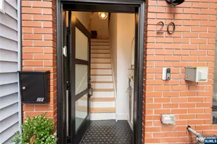 20 Westervelt Pl 2, Jersey City, NJ 07304 - Photo 3