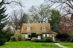 161 McKinley Pl, Ridgewood, NJ 07450 - Photo 1
