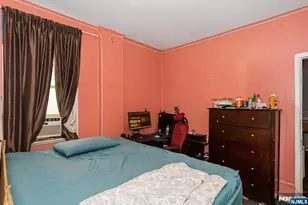 83 Westminster Pl, Garfield, NJ 07026 - Photo 25