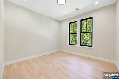 457 The Fenway, River Edge, NJ 07661 - Photo 33