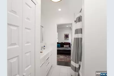 8 Franklin Place, Montclair, NJ 07042 - Photo 23