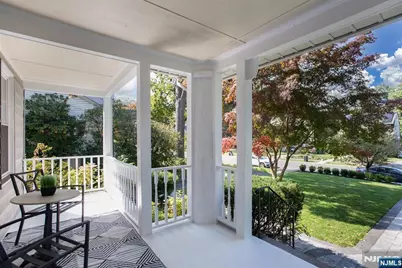 8 Franklin Place, Montclair, NJ 07042 - Photo 3