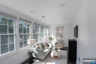 8 Franklin Pl, Montclair, NJ 07042 - Photo 11