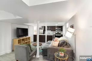 8 Franklin Pl, Montclair, NJ 07042 - Photo 29