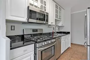 1203 River Road 10E, Edgewater, NJ 07020 - Photo 11