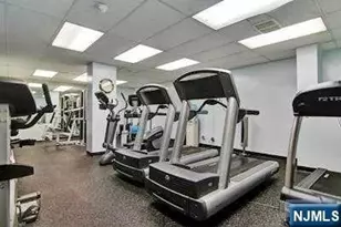 1203 River Road 10E, Edgewater, NJ 07020 - Photo 43